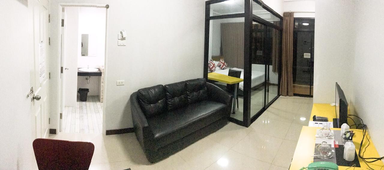 The Icon Service Apartment Si Maha Phot Exterior foto